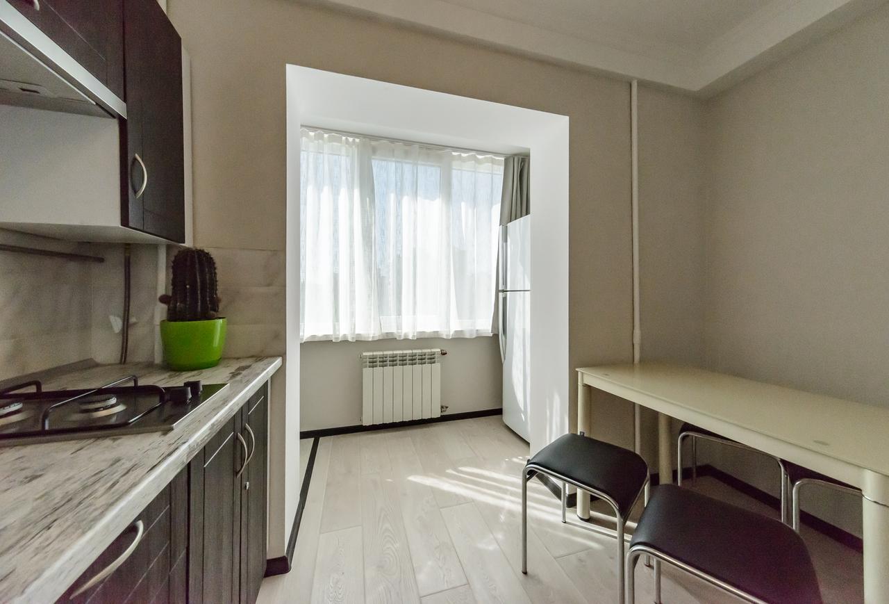 Artal Apartment On Iordanskaya 22 Киев Экстерьер фото